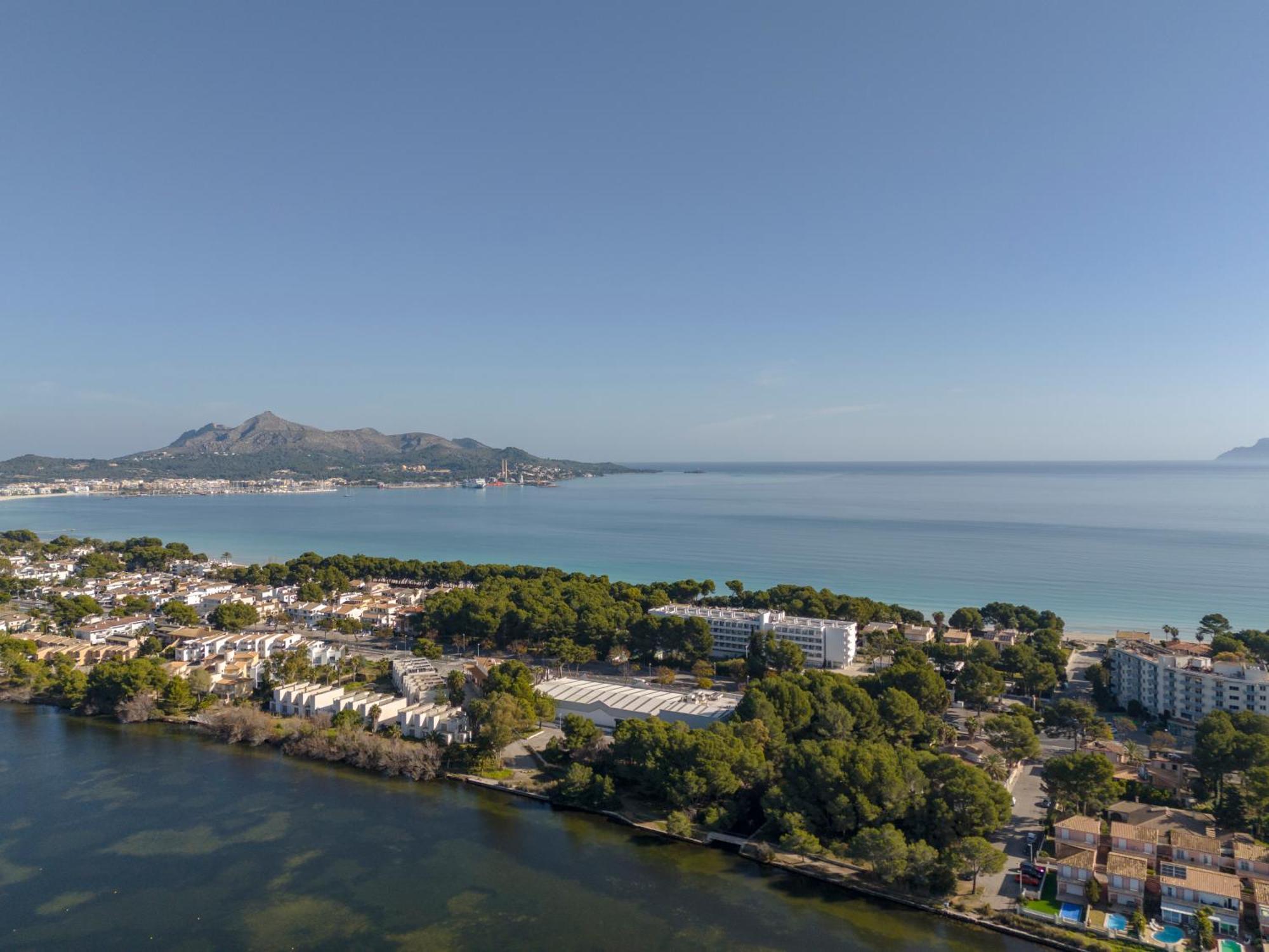 Villa Pam Beach House Playa De Muro - 200M To Beach With Hot Tub Alcúdia Buitenkant foto